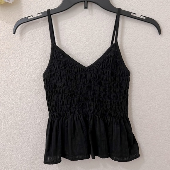 2 black tops - Picture 3 of 4